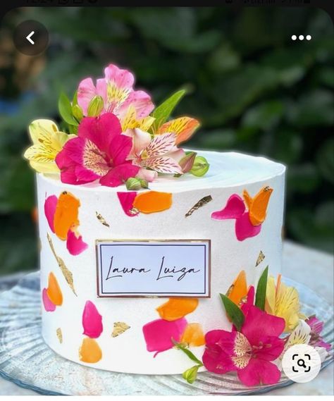 Luau Cakes For Adults, Pink Orange Cake Birthday, Luau Brunch, Luau Birthday Cake, Cuban Party, Sunset Party, Elegant Birthday Cakes, Fiesta Tropical, Tropical Birthday