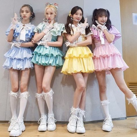 Magical Girl Outfit, Cosmic Girls, Lovely Clothes, Kpop Fashion Outfits, Stage Outfits, Kpop Outfits, Up Girl, Kpop Fashion