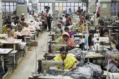 Garment factory in Dhaka, Bangladesh - the Mohakhali area. From an article 'What is a Sweatshop?' Third World Countries, Clothing Factory, Garment Industry, Garment Factory, Fashion Revolution, Fashion Project, Poor People, Fashion Industry, Ethical Fashion