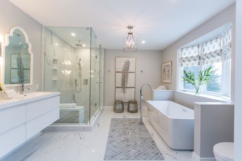 Master Bathrooms Luxury, Luxury Floor Plans, Hiasan Bilik Tidur, Bilik Air, Luxury Master Bathrooms, Creative Bathroom, Hiasan Bilik, Bilik Tidur, Big Bathrooms