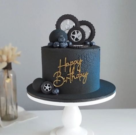 Birthday Cake For Men Cars Guys, Cars Cake For Men, Cake Decorating For Men Birthday, Cake Designs Car, Classic Car Cakes For Men, Car Birthday Cake For Men, Car Themed Birthday Party For Adults, Car Cake For Men, Birthday Cake Car Theme