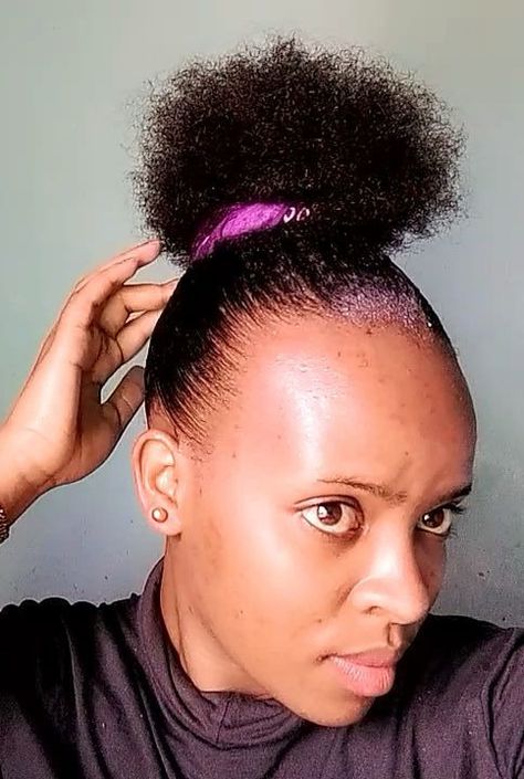 How to apply gel on natural hair. Strong hold Styling gel for 4c type natural hair. Strong Gel For Natural Hair, How To Apply Gel On Natural Hair, Gel On Natural Hair, Styling Gel For Natural Hair, Black Hair Gel, 4 Type Hair, Natural Hair Gel, Gel Wax, Short Natural Hair