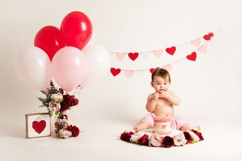 Valentines Theme Baby Photoshoot, Valentine Theme Photoshoot, Valentine Smash Cake, Mommy And Me Valentines Day Photo Shoot, Outdoor Valentines Day Photoshoot, Valentine Baby Photo Shoot, Valentines Day Baby Photoshoot, Baby Valentines Photoshoot, Valentines Baby Photoshoot