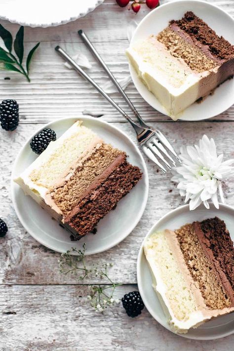 Ombre Layer Cake, Ombre Chocolate Cake, Layer Cakes Recipes, Chocolate Layer Cakes, Triple Layer Cake, Ombré Cake, Triple Chocolate Cake, Ombre Cake, Chocolate Layer Cake