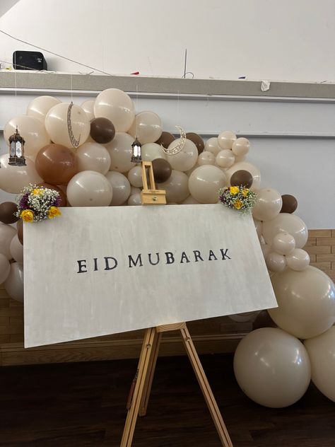 Eid Party Decoration Ideas, Eid Theme Ideas, Eid Vibes Aesthetic, Ramadan Moodboard, Eid Party Ideas, Eid Mubarak Aesthetic, Eid Decoration Ideas, Eid Theme, Eid Ul Fitr Decorations