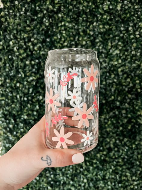 Glass Tumbler Painting Ideas, Decorated Glass Cups, Paint Glass Cups, Painting On Glass Ideas, Glass Cup Painting Ideas, Keys Crafts, Alpen Gold, Libby Glasses, Vintage Indian Jewelry