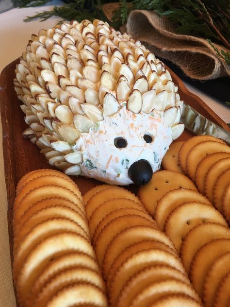 Woodland Theme Shower Food, Woodland Creature Desserts, Woodland Animal Birthday Party Decoration, Forest Animal Wedding, Woodland Creature Food Ideas, Forest Party Snacks, Porcupine Cheeseball Woodland Party, Hedgehog Cheese Ball Woodland Party, Woodsy Food Ideas