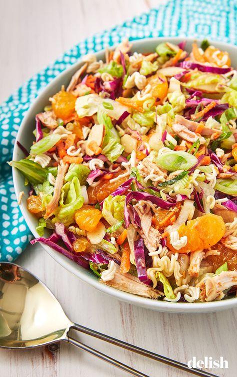 Mandarin Salad, Chinese Chicken Salad Recipe, Healthy Dinner Salads, Chinese Chicken Recipes, Asian Chicken Salads, Chinese Chicken Salad, Chinese Chicken, Delish Recipes, Chicken Salad Recipes