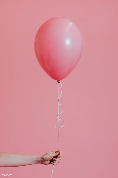 Pink Balloon Photoshoot, Balloon Photoshoot Ideas, Make Balloon Garland, Barbie Photoshoot, Balloon Photography, Single Balloon, Balloon Decoration Ideas, Black And White Balloons, Baby Shower Balloon Arch