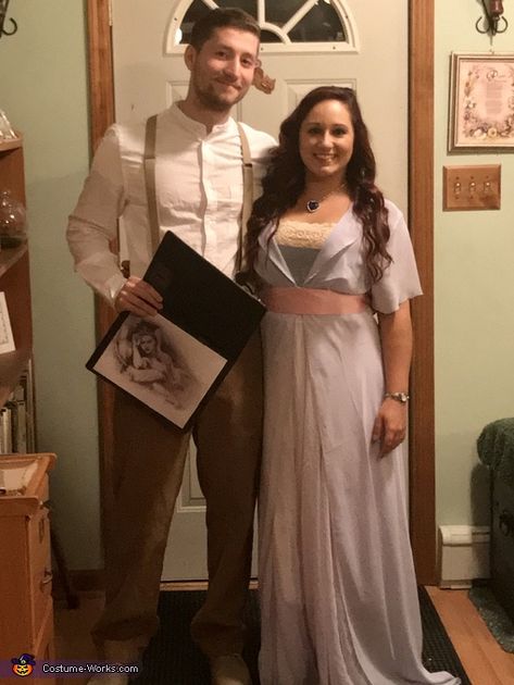 Rose And Jack Titanic Costume, Scarlett And Rhett Halloween Costume, Rose Dawson Halloween Costume, Jack Titanic Outfit, Rose And Jack Costume, Titanic Rose Costume, Rose Dawson Costume, Titanic Halloween Costume Couple, Jack And Rose Costume Halloween