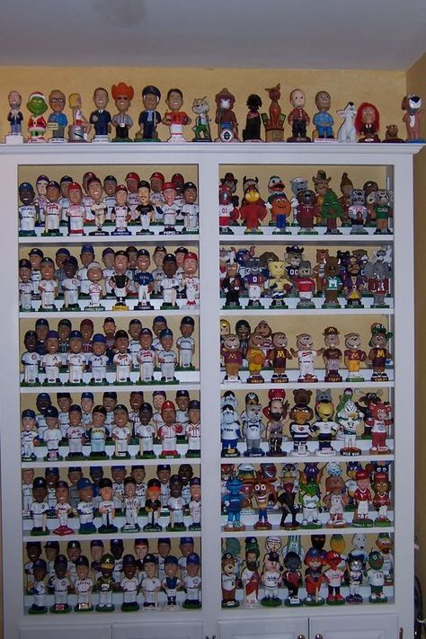 Bobblehead Collection: Bobblehead Display, Eagles Man Cave Ideas, Sports Memorabilia Display, Modern Man Cave, Memorabilia Display, Head Display, Ultimate Man Cave, Air Conditioner Installation, Baseball Room