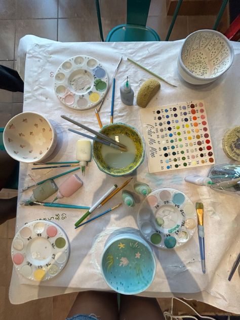 Bricolage Aesthetic, Art Vibes Aesthetic, Artist Core, Crafting Aesthetic, Hobby Aesthetic, Etsy Aesthetic, Craft Aesthetic, Painting Pottery, Color Me Mine