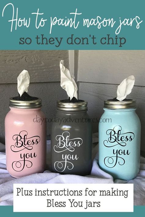 How to paint mason jars so they don't chip #masonjars #masonjarcrafts #diyhomedecor #upcycle #blessyoujars Mason Jar Tissue Dispenser, Paint Mason Jars, Diy Para A Casa, Mason Jar Projects, Tissue Dispenser, Idee Cricut, Ge Bort, Diy Jar Crafts, Wine Bottle Diy Crafts