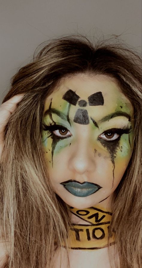 Biohazard Halloween Costume, Monster Energy Costume, Toxic Waste Makeup, Mad Scientist Makeup Female, Radioactive Costume, Biohazard Costume, Mad Scientist Makeup, Radioactive Makeup, Toxic Costume