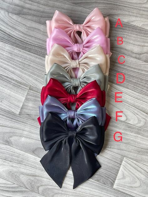 Pearlescent Organza Hair Bow Women Hair Bow Lager Hair Bow - Etsy Organza Hair Bow, Easy Diy Hairstyles, Bows In Hair, Bow Hairstyles, Diy Haircare, Women's Haircut, Kawaii Hair Clips, Butterfly Hair Accessories, Girls Hair Bows Diy