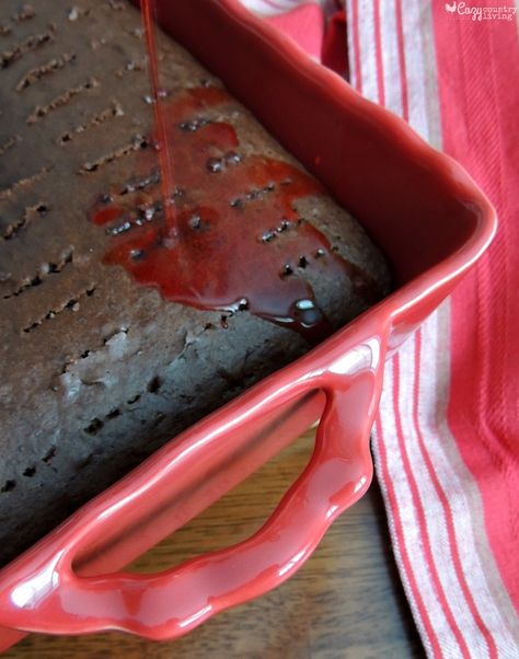 Pouring Cherry JELLO Mixture over Chocolate Cake Chocolate Cherry Jello Poke Cake, Chocolate Jello Cake, Cherry Chocolate Poke Cake, Cherry Jello Poke Cake Recipe, Cherry Jello Poke Cake, Cherry Poke Cake, Jello Poke Cake Recipe, Black Cherry Jello, Jello Cakes