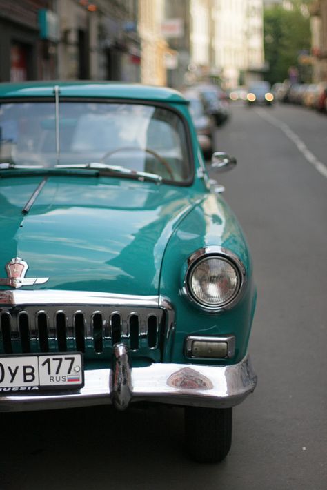 Turquoise Aesthetic Vintage, 1960’s Aesthetic, Teal Car, Turquoise Aesthetic, Turquoise Branding, Tiffany Blue Box, Shades Of Teal, Tropical Colors, Aqua Turquoise