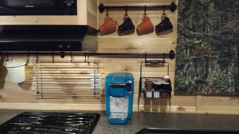 House Organization Ideas Kitchen, Ice Castle Fish House, House Storage Ideas, House Organization Ideas, Organization Ideas Kitchen, Fishing House, Ice Fishing Shack, Ice Shanty, Ice Fishing House