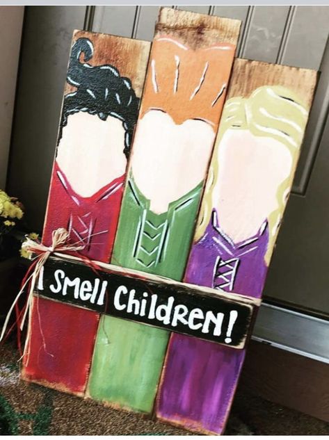 Hocus Pocus Decorations, I Smell Children, Hocus Pocus Party, Halloween Craft Projects, Hocus Pocus Halloween, Halloween Wood Crafts, Halloween Sign, Sanderson Sisters, Fall Halloween Crafts