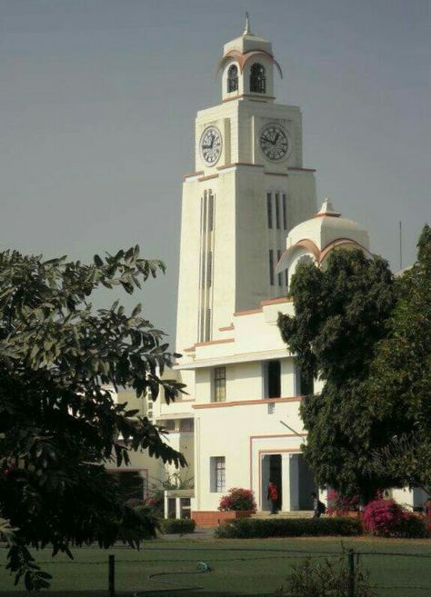 Clock Tower at BITS Pilani Bits Pilani Aesthetic, Academic Achiever, Bits Pilani, Dream University, Future Board, Vision Board Pics, Study Wall, City Life Photography, Vision Board Images