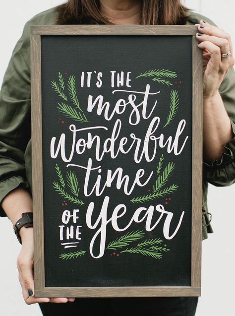 Winter Chalkboard Ideas, Birthday Chalkboard Art, Christmas Salon, Chalkboard Holiday, Christmas Chalkboard Art, Chalkboard Art Quotes, Chalkboard Wall Art, Chalkboard Calendar, Chalk Sign