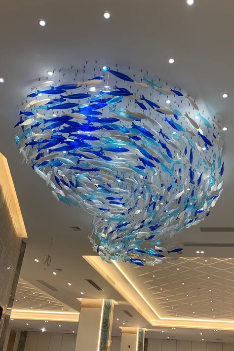 Hanging Fish Decor, Fish Hanging From Ceiling, Jellyfish Ceiling Decor, Ocean Room Decor Ideas, Ocean Chandelier, Sea Room Decor, Underwater Decorations, Underwater Decor, Ceiling Hanging Decor