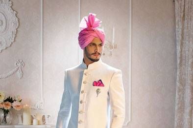 Mens Wedding Wear, Pink Turban, Groomsmen Outfit, Sherwani For Groom, Suit For Men Wedding, Jodhpuri Suits For Men, Mens Wedding Suits, Jodhpuri Suit, Mens Wear Wedding