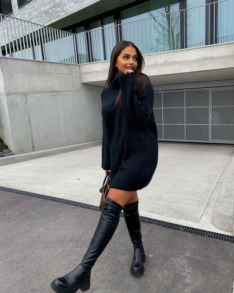 Thigh Boots Outfit, Thigh High Boots Outfit, Over The Knee Boot Outfit, Winter Boots Outfits, Sweater Dress Outfit, High Fashion Women, Stylish Summer Outfits, Cold Weather Fashion, Causual Outfits