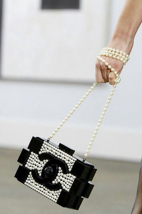 chanel Lego Clutch, Chanel Lego, Chanel 2014, Chanel Pearls, Chanel Couture, Chanel Spring, Handbag Heaven, Olivia Palermo, Burberry Handbags