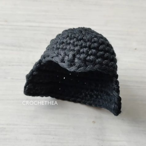 Darth Vader Amigurumi – Crochethea Star Wars Crochet, Crochet Star, Crochet Stars, Crochet Lessons, Star Wars Darth Vader, Crochet Toys Patterns, Amigurumi Free Pattern, Crochet For Beginners, Crochet Dolls