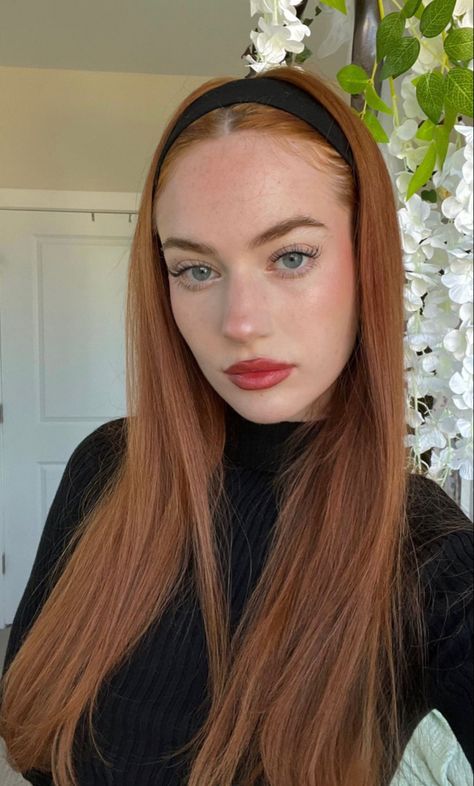 Orange Power, Hair Pale Skin, Hair Inspiration Long, Ginger Hair Color, Auburn Hair, Copper Hair, Redhead Girl, Hair Rollers, Hair Inspo Color