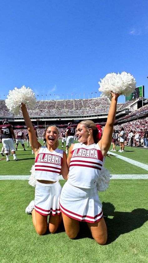 Stories • Instagram Game Day Poses Cheer, College Cheer Poses, Football Game Cheer Pictures, Fnl Picture Ideas, Football Cheer Pictures, Cheer Pics Poses, Individual Cheer Picture Poses, Gameday Poses, Highschool Pics