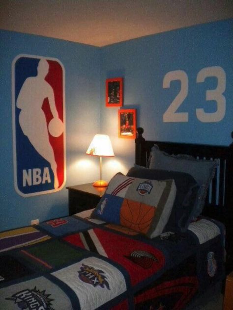 Boys Basketball Room, Basketball Bedroom Decor, Boys Basketball Bedroom, Basketball Bedroom, Basketball Room, Sport Bedroom, Unique Bedroom, Bola Basket, Boy Bedroom Design