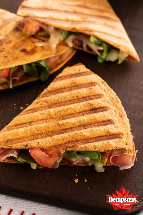 Sun Dried Tomato Tortilla Wrap Recipes, Sundried Tomato Tortilla Wrap, Tomato Basil Tortilla Wrap Ideas, Italian Quesadilla, Prosciutto And Mozzarella, Pizza Quesadilla, Hot Sandwiches, Healthy Lunches For Work, Quesadilla Recipe