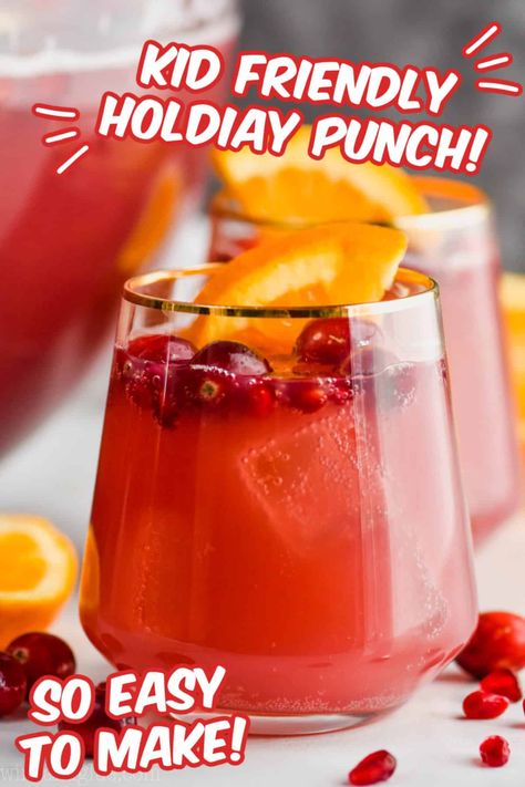 Holiday Punch With Alcohol, Punch With Alcohol, Non Alcoholic Christmas Punch, Holiday Punch Recipe, Steak Casserole, Skillet Corn, Kid Friendly Drinks, Amaretto Sour, Cranberry Juice Cocktail