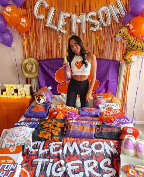 Bed Parties College, Clemson Bed Party, Bed Decorating Ideas College Acceptance, Clemson Graduation Party, Clemson Dorm Room Ideas, College Acceptance Announcement, College Acceptance Room Decorating, College Acceptance Bed, College Bed Decorating Party