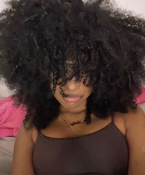 Puffy Hair, Dyed Curly Hair, Mixed Curly Hair, Cute Box Braids Hairstyles, Curly Hair Styles Easy, Black Curly Hair, Curly Hair Inspiration, Natural Hair Tips, Different Hairstyles