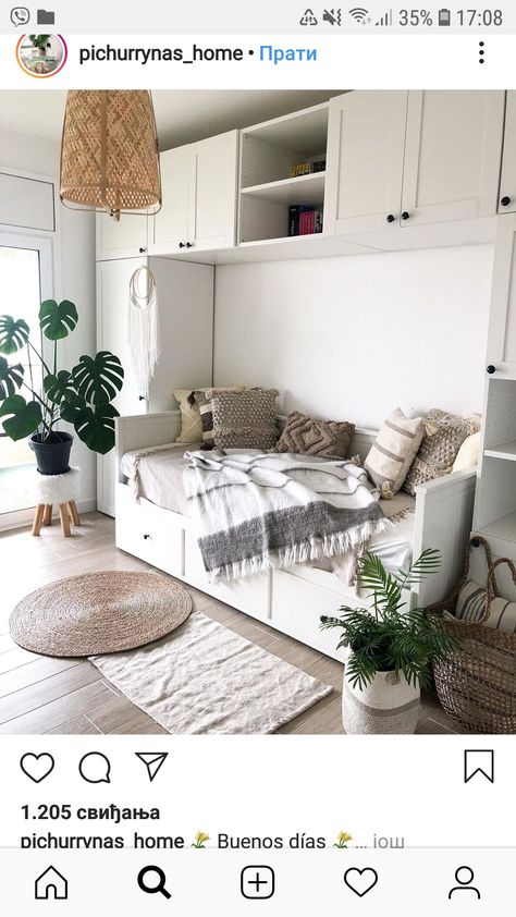 Boho Modern Living Room, Cool Living Room, Guest Bedroom Home Office, Fun Living Room, Small Guest Bedroom, Guest Room Office, Bedroom Layouts, Small Room Bedroom, Room Inspiration Bedroom