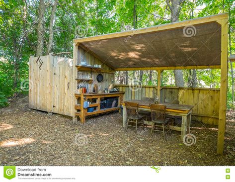 Rustic Outdoor Cooking, Rustic Outdoor Kitchen, Rustic Outdoor Kitchens, Outdoor Camping Kitchen, Communal Kitchen, Outdoor Cooking Area, Backyard Buildings, Camping Kitchen, Outdoor Shelters