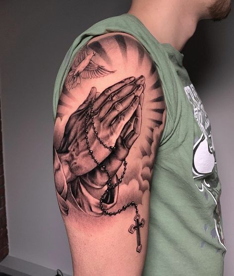 101 Amazing Praying Hands Tattoos For 2024! 12 Outsons Family Is Strength Tattoo, Tattoos That Represent Strength For Men, Praying Hands Tattoo For Men, Mens Religous Tattoo Ideas, Praying Hand Tattoo, Jesus Hand Tattoo, Prayer Hands Tattoo, Pray Tattoo, Praying Hands Tattoo Design