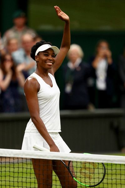 Williams Tennis, Tennis Aesthetic, Female Tennis, Tennis Socks, Tennis Legends, Venus Williams, Sports Stars, Serena Williams, Tennis Players