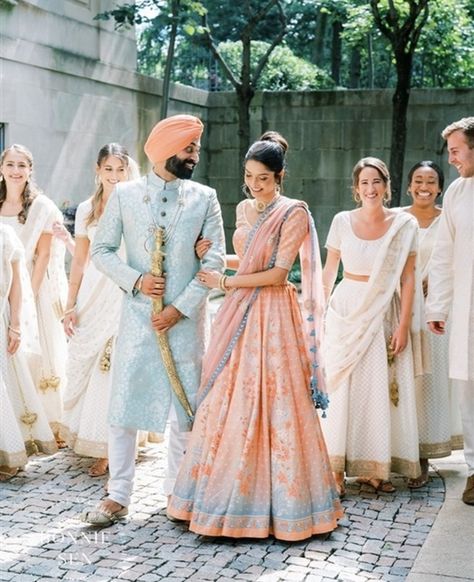 Wedding Couple Color Combination, Blue Wedding Decor Indian, Hindu Wedding Color Schemes, Desi Wedding Color Schemes, Hindu Bridesmaids Outfits, Indian Wedding Colour Palette, Peach Lehenga Color Combos, Indian Wedding Color Palette, Indian Wedding Color Schemes