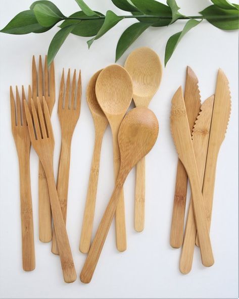 Set of Bamboo Utensils Zero Waste cutlery Reusable utensils Plastic free picnic lunch hike air trave Wooden Utensils Set, Reusable Utensils, Bamboo Flatware, Bamboo Cutlery, School Dinners, Eco Kitchen, Bamboo Utensils, Plastic Utensils, Picnic Lunches