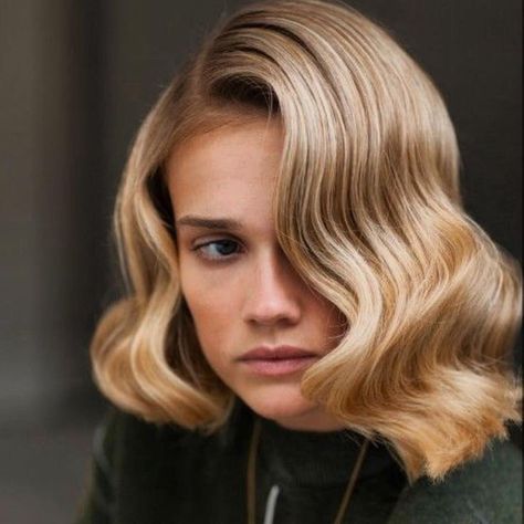 Wave Hairstyle, Finger Wave Hair, Glam Waves, Hairstyle Short, Hollywood Hair, How To Curl Short Hair, Hollywood Waves, Finger Waves, Penteado Cabelo Curto