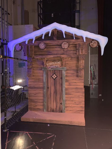 Oaken Trading Post, Frozen The Musical Set Design, Frozen Junior Set Design, Frozen Jr Set Design Ideas, Frozen Jr Musical Set Design, Frozen Set Design Ideas, Frozen Musical Set, Frozen Set Design, Frozen Jr Set Design