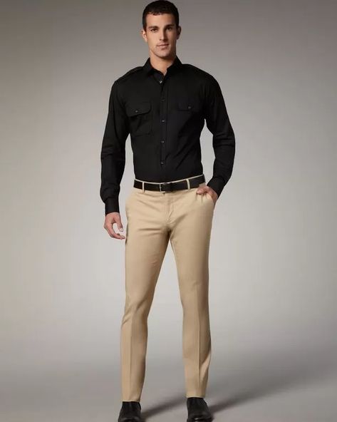 How to Wear Black Shoes With Khaki Pants - 12 Pro Ideas For Men Khaki Outfit Men, Tan Pants Outfit, Khaki Pants Outfit Men, Black Shoes Outfit, Black Shirt Outfits, Khaki Pants Outfit, Khakis Outfit, Black Dress Pants Men, Dress Pants Outfits