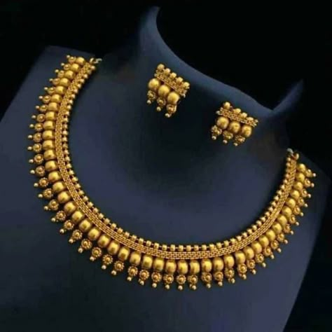 Indian Bridal Traditional Designer Antique Gold plated Studded Diamond & kundan Necklace Earrings Tika Jewellery Set SHIPPING l be dispatched within 1-3 business day after the payment is clear. Items will arrive in 18-20 business days. The arrival time depends on some factors and different areas: We only ship to the confirmed address provided by PayPal. Before you pay, please make sure your address in PayPal matches the address you would like us to ship to. If not, please let us know before we s Indian Gold Necklace, Earrings Combo, Glowing Star, Indian Wedding Jewelry Sets, Temple Jewelry Necklace, Necklace Set With Earrings, Gold Necklace Indian, Temple Jewelry, Gold Jewelry Simple Necklace