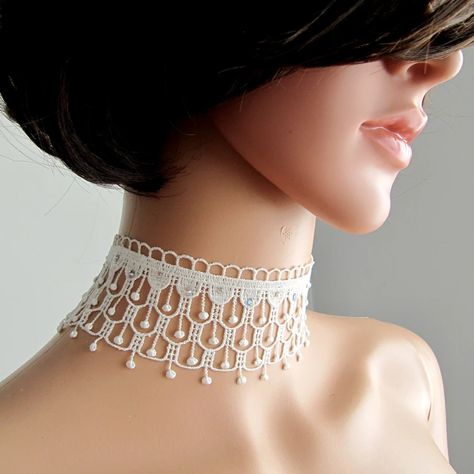 Corset Choker, Choker Patterns, Shower Light, White Lace Choker, Wedding Corset, Shoulder Necklace, Handmade Chokers, Tatting Jewelry, Bridal Choker