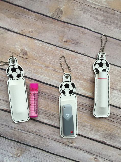 Soccer Tournament Goodie Bags, Soccer Team Gifts End Of Season, Sports Stocking Stuffers, Soccer Treats, Soccer Banquet, Soccer Party Favors, Soccer Ideas, Personalized Sports Gifts, Soccer Team Gifts