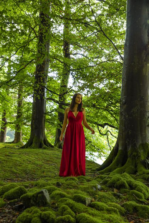 forest photography. woods photoshoot. red dress photography. maxi dress Red Dress Photoshoot Ideas, Red Dress Photography, Photoshoot Red Dress, Woods Photoshoot, Forest Photoshoot, Moon Vibes, 2024 Moodboard, Spring Portraits, 21st Birthday Photoshoot